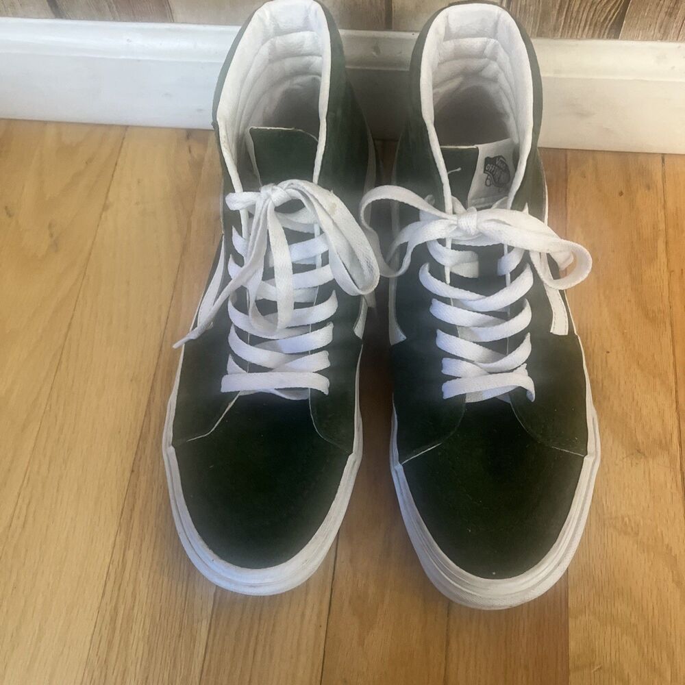 Vans - Unisex Sk8-Hi Shoes, Color Douglas Fir, Size: 7.5 mens